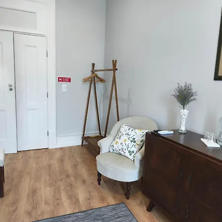 Mourisca 1810 Pensión Águeda