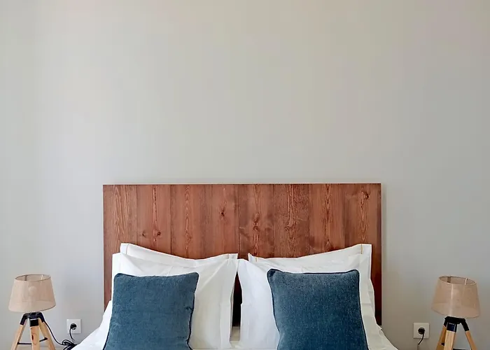 Πανσιόν Mourisca 1810 Águeda