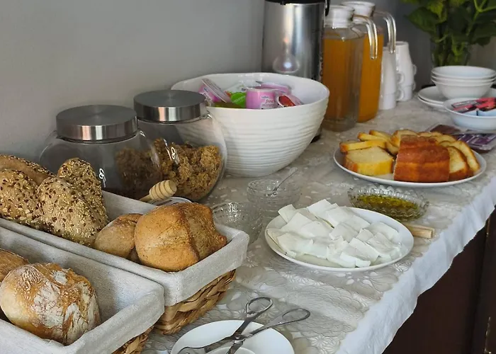 Πανσιόν Mourisca 1810 3*